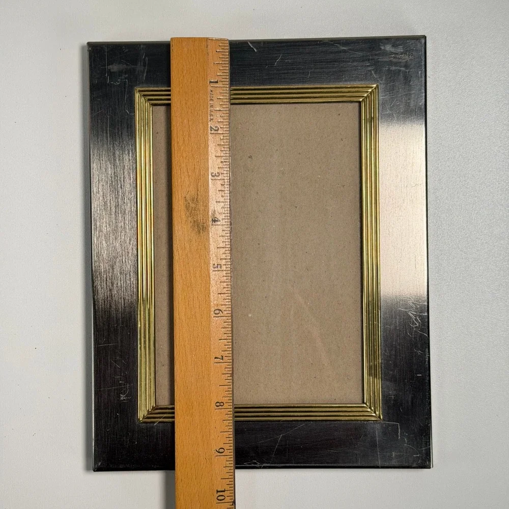 American Vintage light scratches